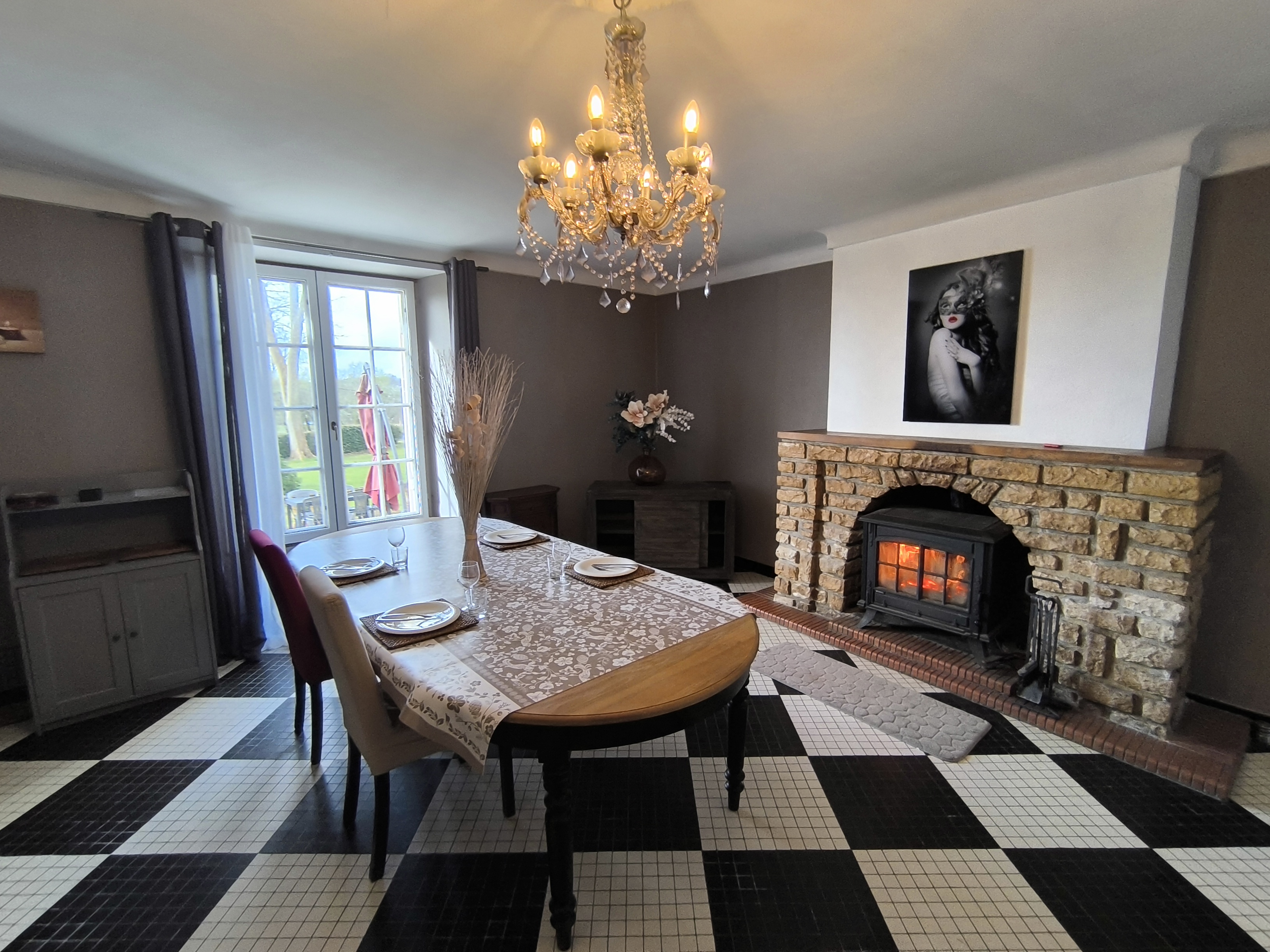 Petit-déjeuner au Château Puygrenier